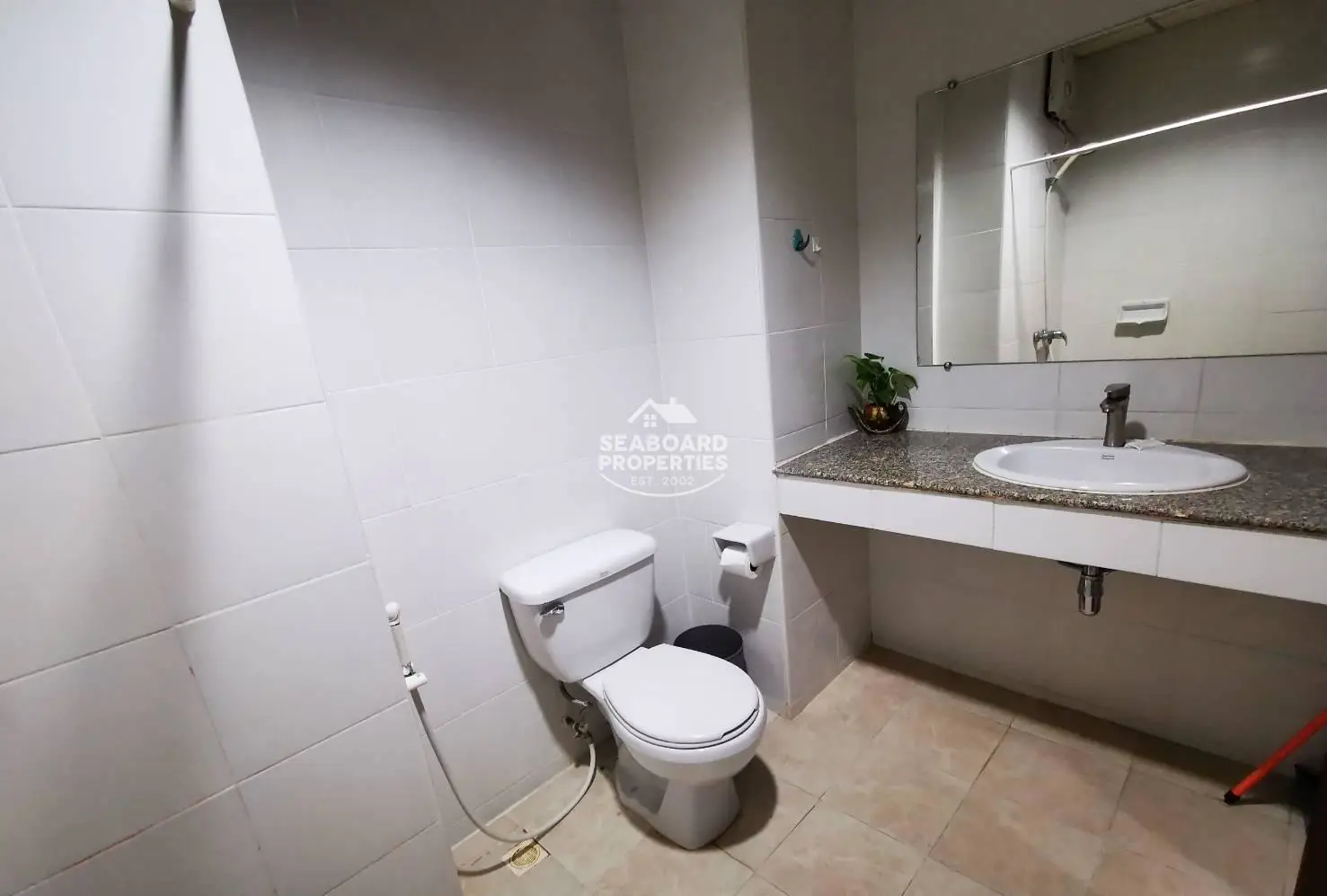 View Talay 6 Condominium - Studio Bedroom with Vanity & TV