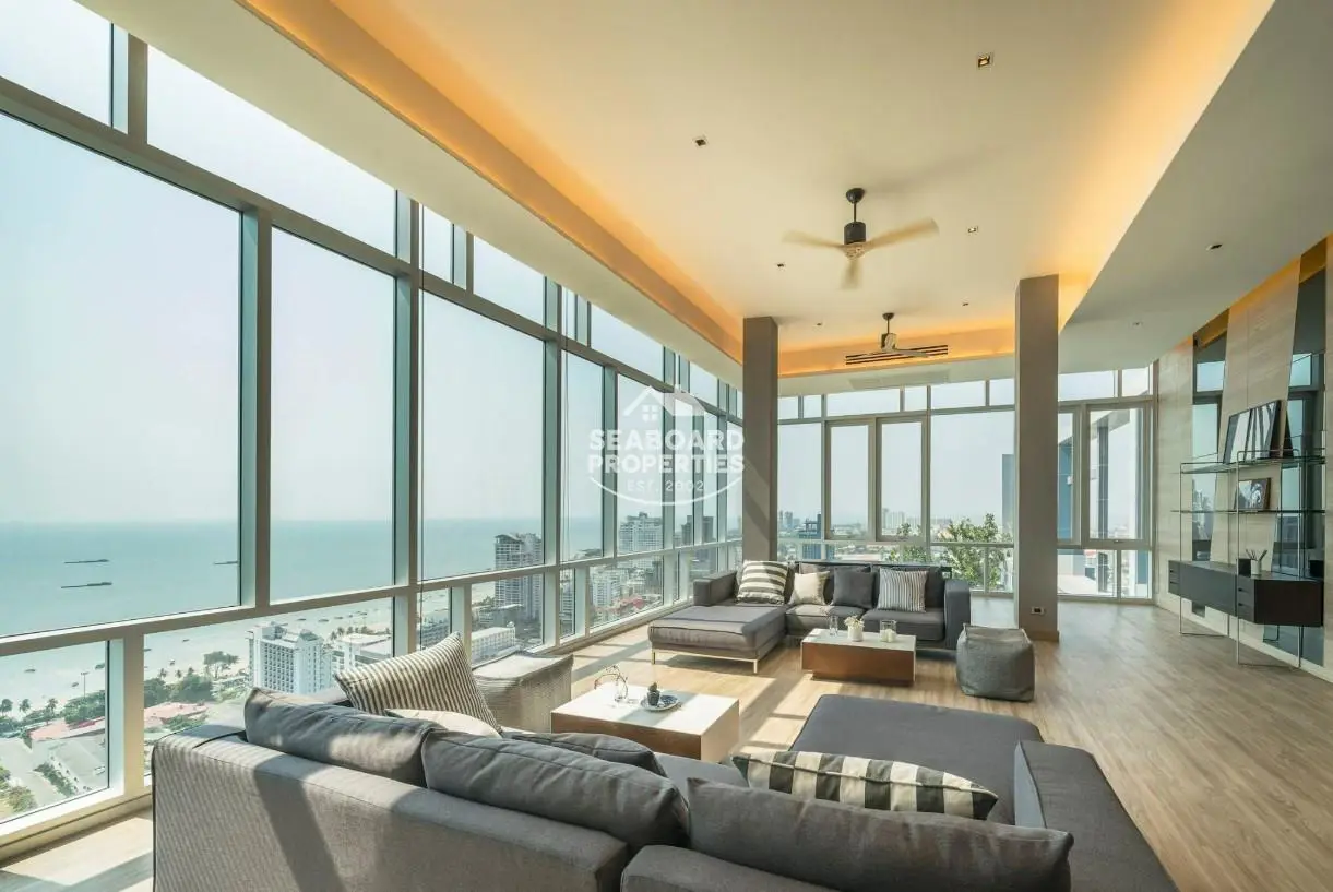 Centric Sea Condominium Sky Lounge