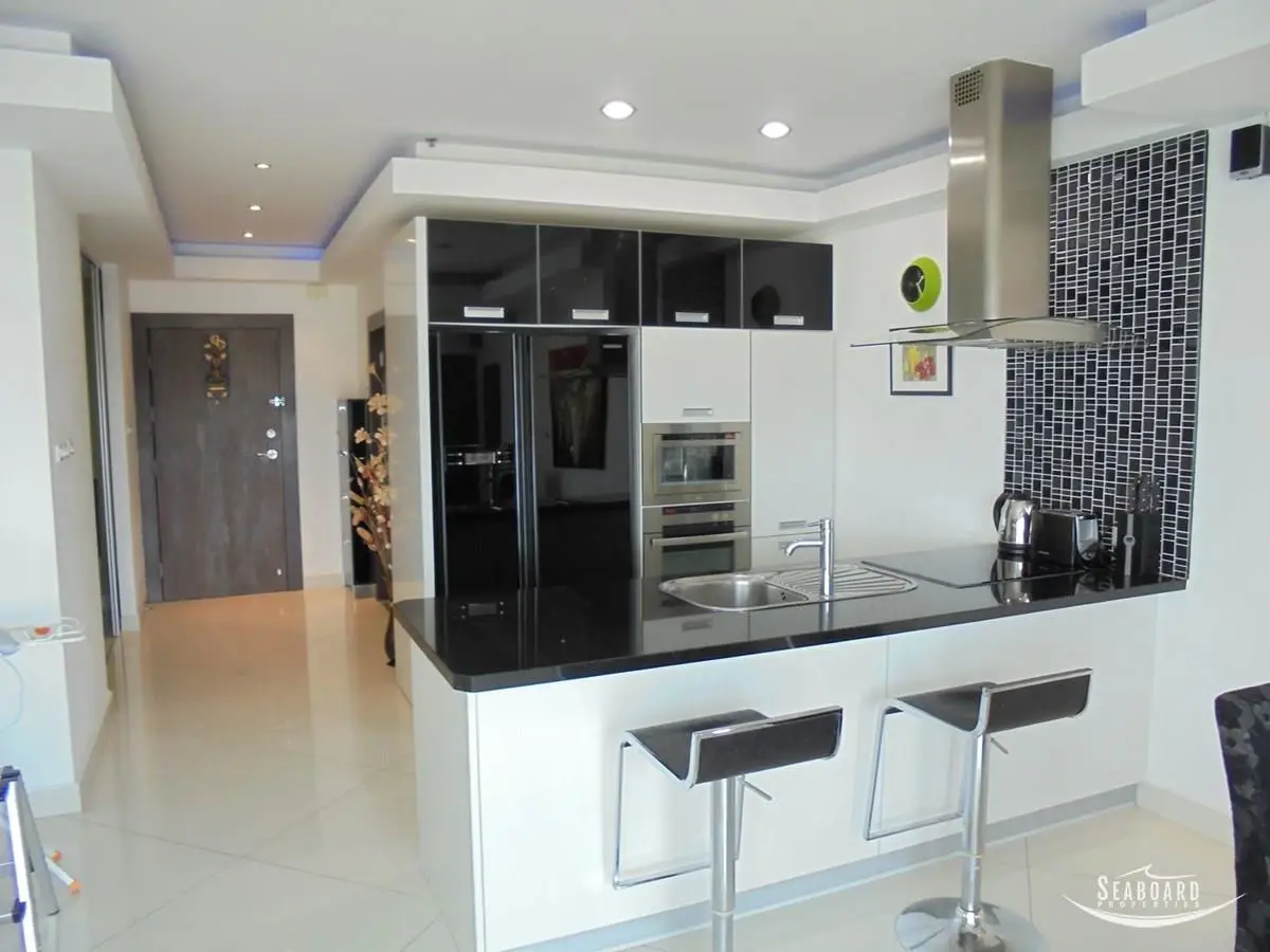 Seaview Condo Sale View Talay 6 Pattaya