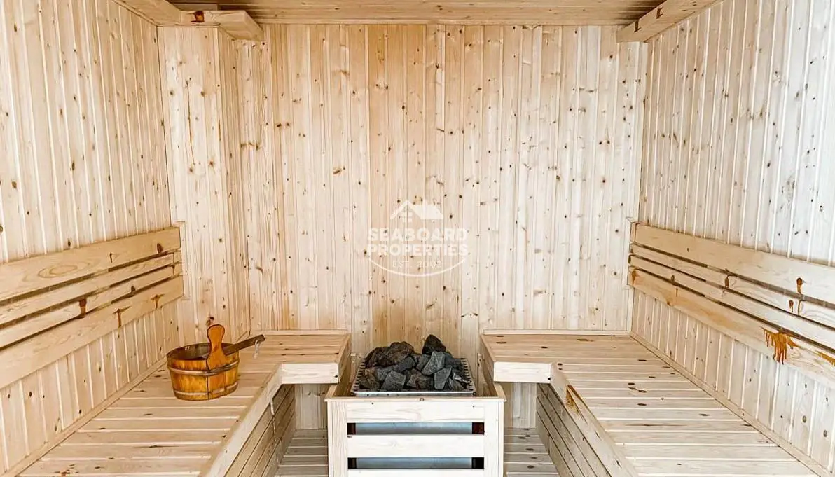 Dusit Grand Park 2 Rejuvenating Wooden Sauna Room