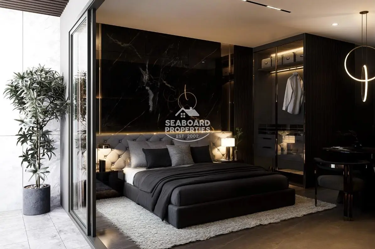 Grand Bay View Central Pattaya - Stylish Studio Bedroom Layout & Wardrobe