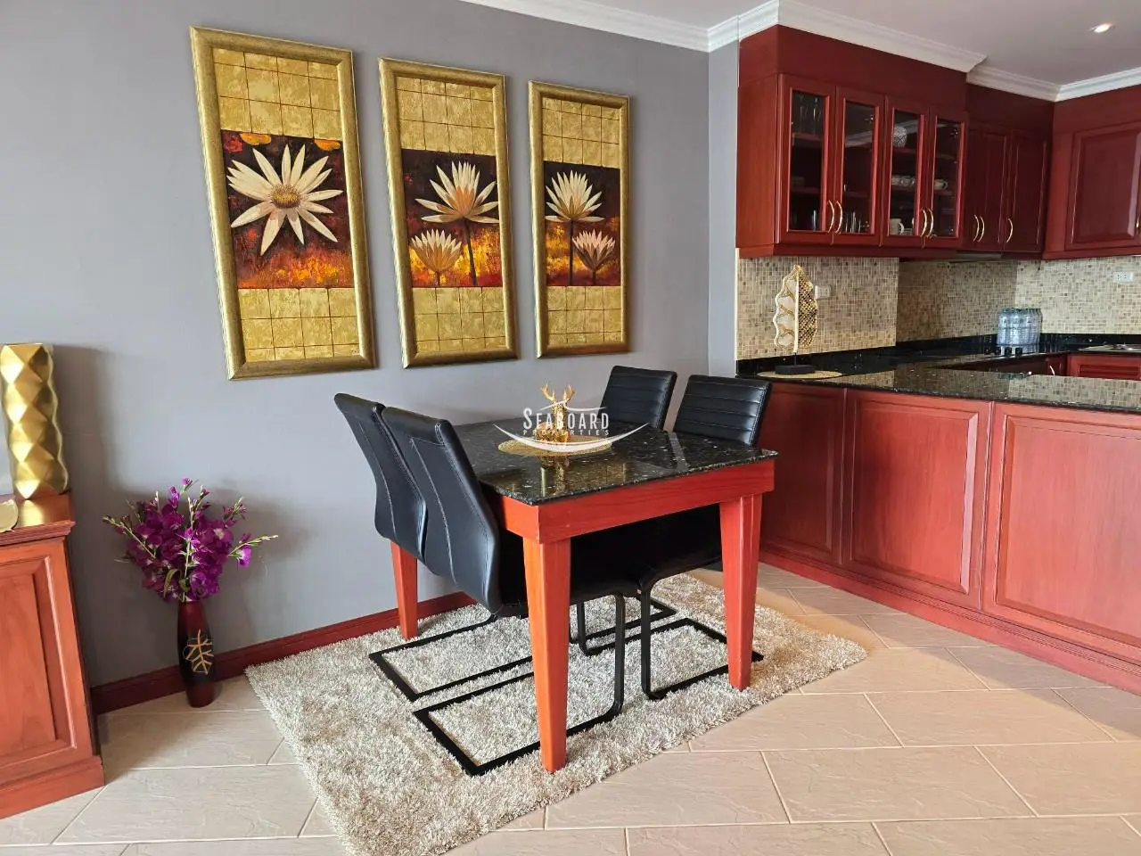 Beachfront View Talay 7 Condo Pattaya