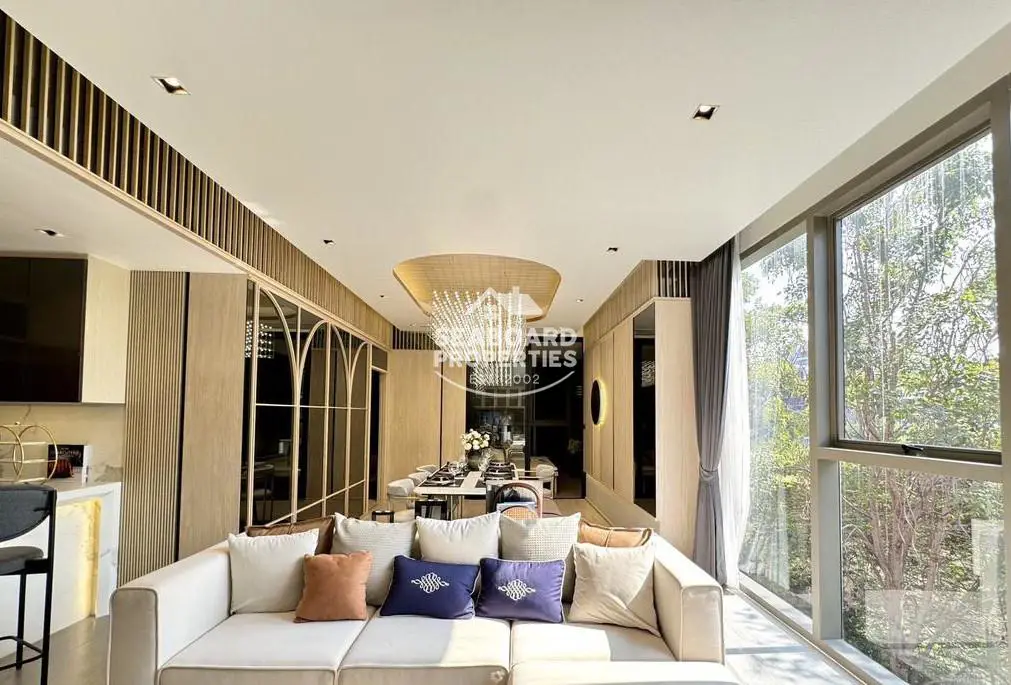 Skypark Lucean Jomtien Modern Living Room with Open Layout Design