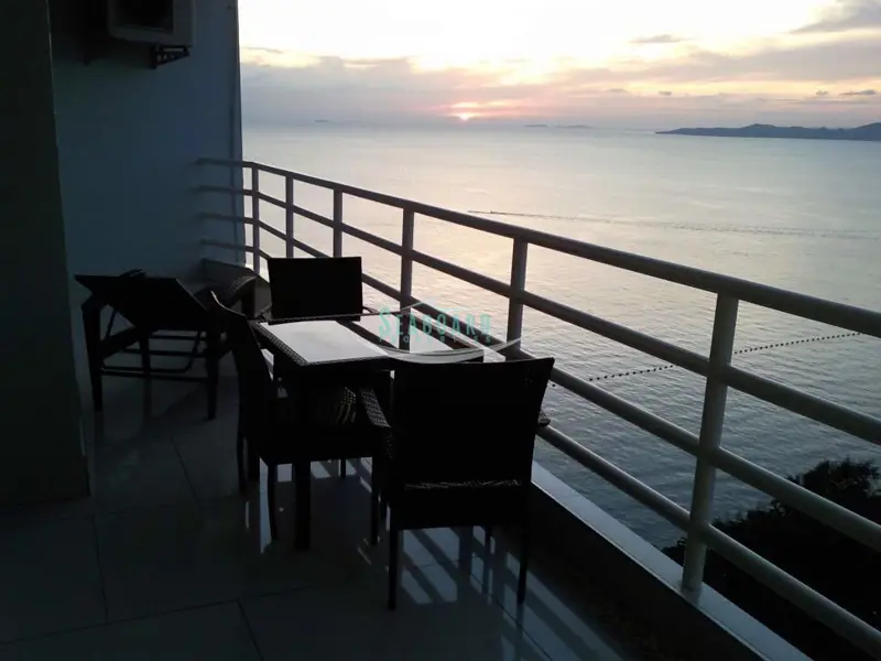 View Talay 7 Beachfront Condominium for Rent in Jomtien