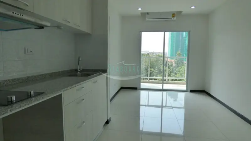 Siam Oriental Garden 2 Condominium For Sale in Pratumnak Hill