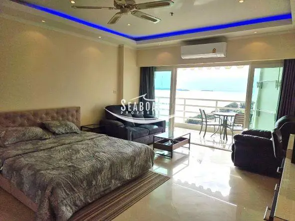 View Talay 7 Beachfront Condominium for Rent in Jomtien
