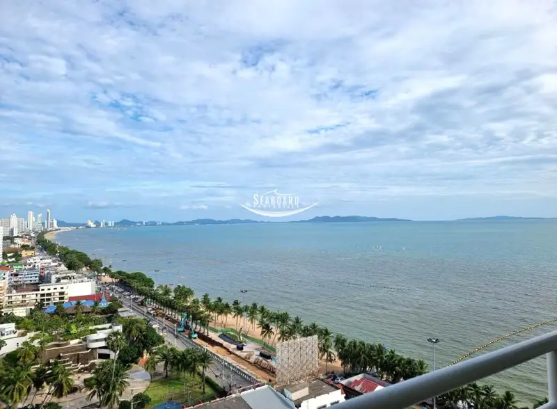 Beachfront Condo Jomtien Beach