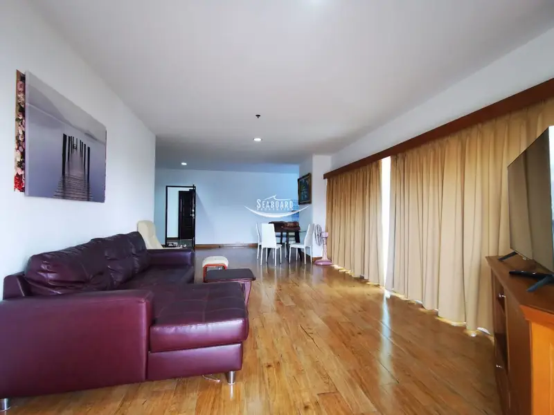 Renting Seaview Apartment Central Pattaya 