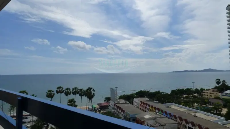 Jomtien Plaza Condotel for Sale and for Rent in Jomtien