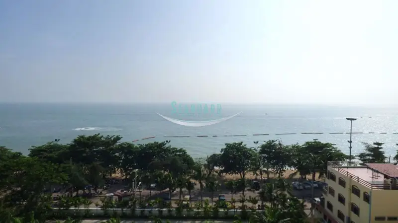 View Talay 7 Beachfront Corner Apartment For Sale in Jomtien