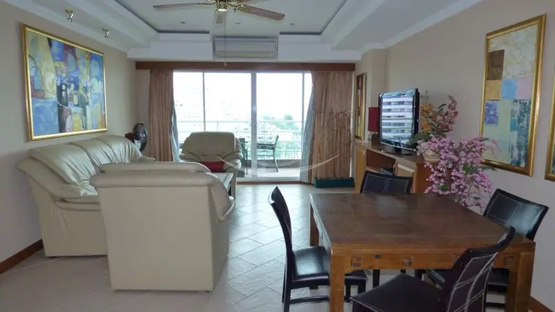 View Talay 7 Condo living room