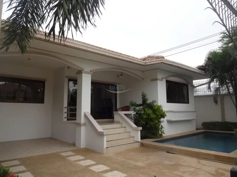 Adare Gardens 1 House with Pool for Rent in Jomtien