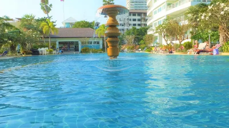 Pattaya Beachfront Apartment 