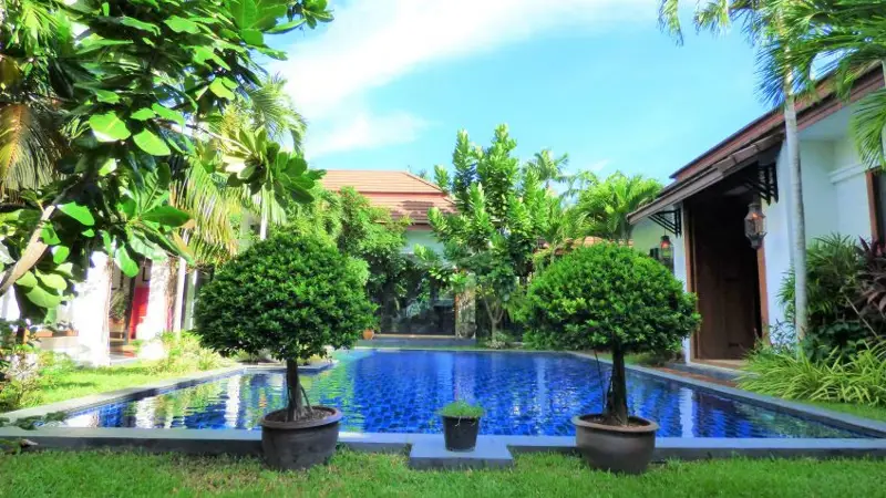 Baan Anda Village House with Pool for Sale in East Pattaya