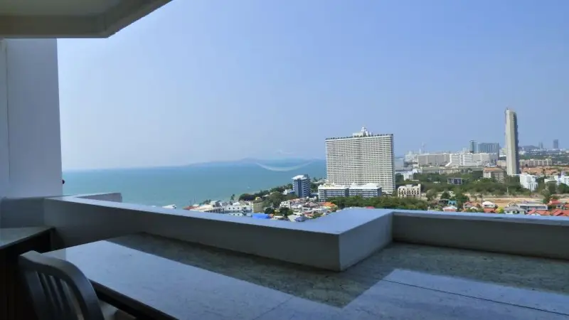 Jomtien Beach Paradise Condominium for Sale in Jomtien