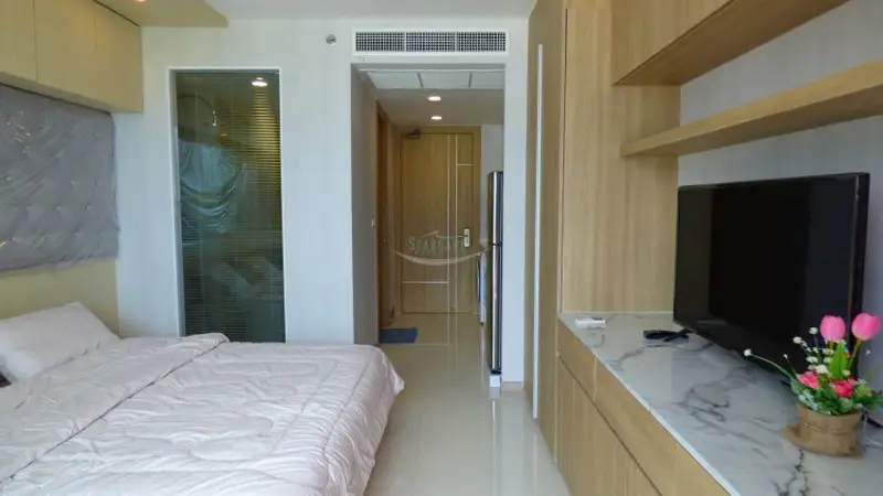 The Riviera Condominium for Rent and Sale in Wongamat