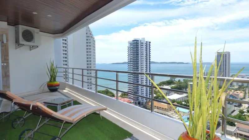 View Talay 3 Condominium for Sale in Pratumnak Hill