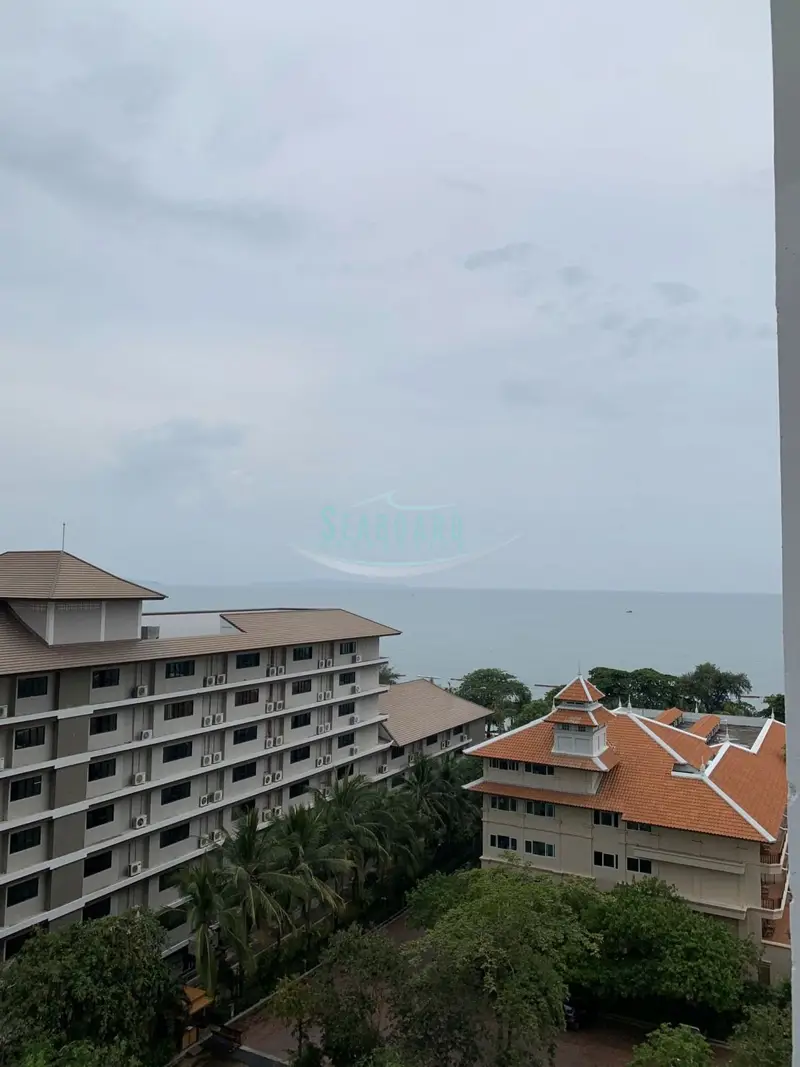 View Talay 5 Beachfront Condominium For Sale in Jomtien