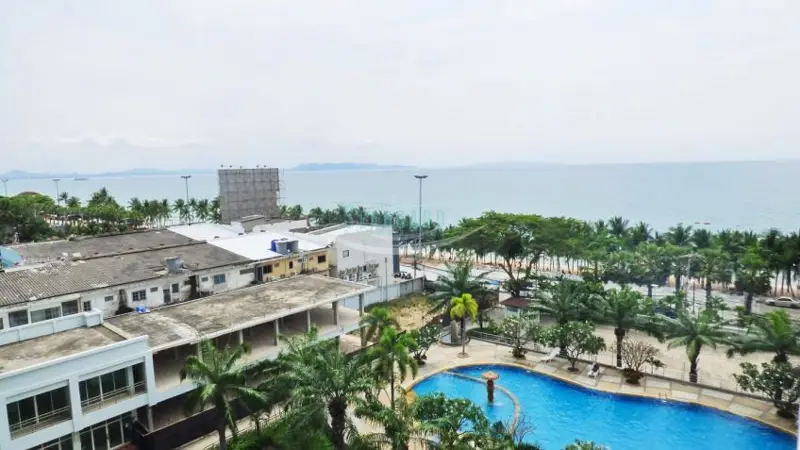 Jomtien Beach Apartment 