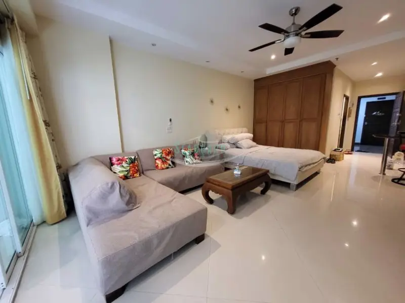 View Talay 6 Beachfront Condominium for Sale &Rent in Central Pattaya