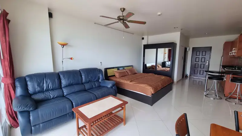 Renting Apartment Pattaya View Talay