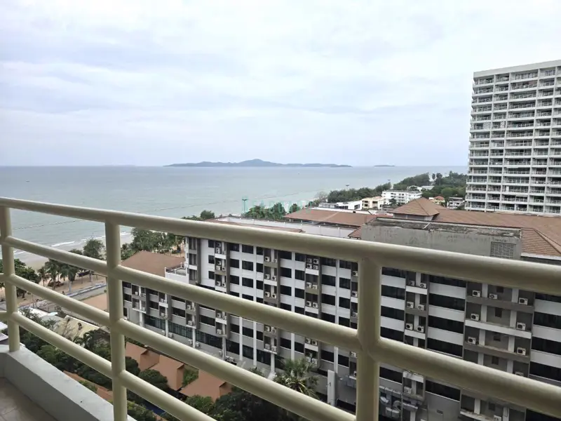 View Talay 7 Beachfront Condominium for Sale in Jomtien