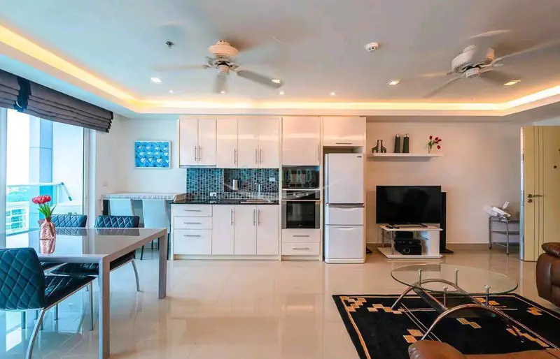 Cosy Beach View Condominium For Sale and For Rent in Pratumnak Hill