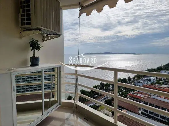 View Talay 7 Seaview Balcony