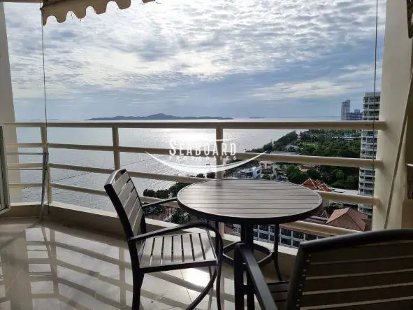 View Talay 7 Seaview Balcony