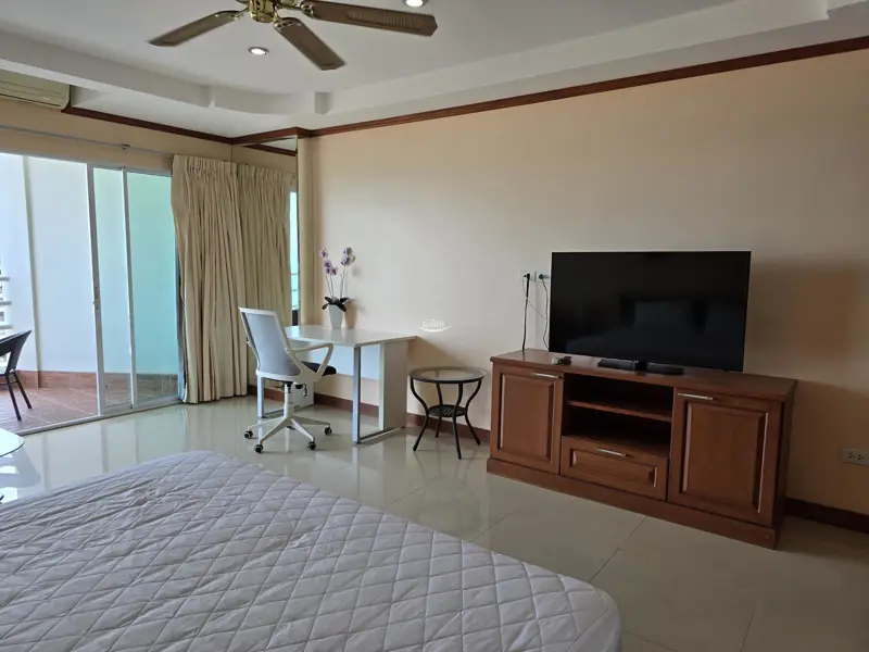 View Talay 7 Condo Studio Apartment for Rent