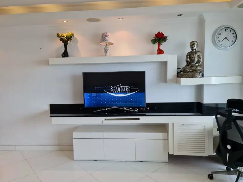 Beachfront Condo Jomtien Beach