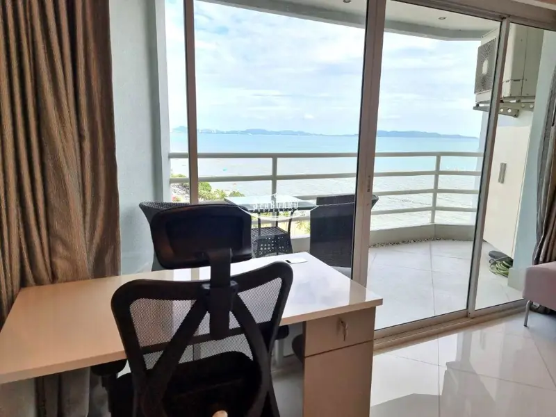 Jomtien Beach Studio Condo Rent Viewtalay 7 Condo