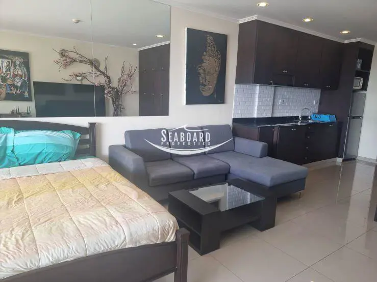 Beachfront View Talay 7 Condo Pattaya