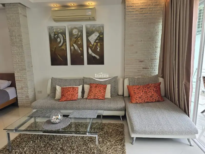 Beachfront Condo Jomtien Pattaya