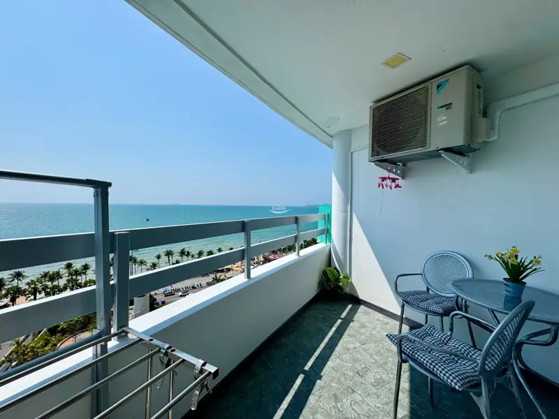 Jomtien Plaza Condo for Rent on Jomtien Beach