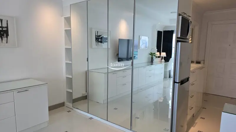 Studio room beachfront condo for rent