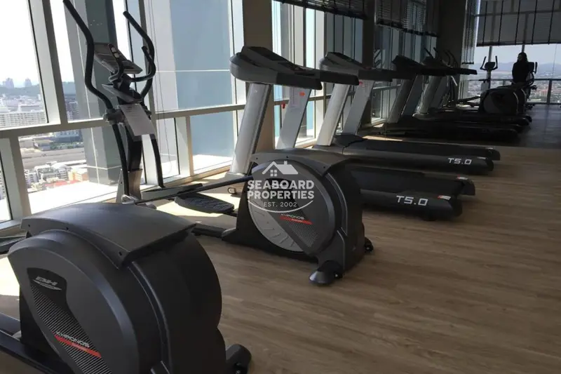 Centric Sea Condominium for Rent in Central Pattaya City - Modern Sky Fitness Center and Gym