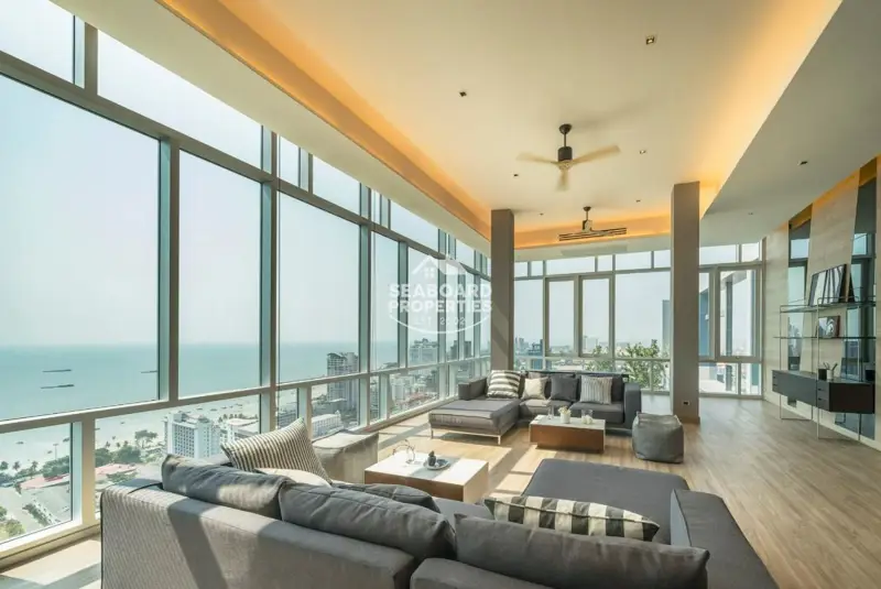 Centric Sea Pattaya Sky Lounge with Panoramic Sea Views