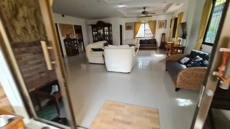 House Livingroom sale