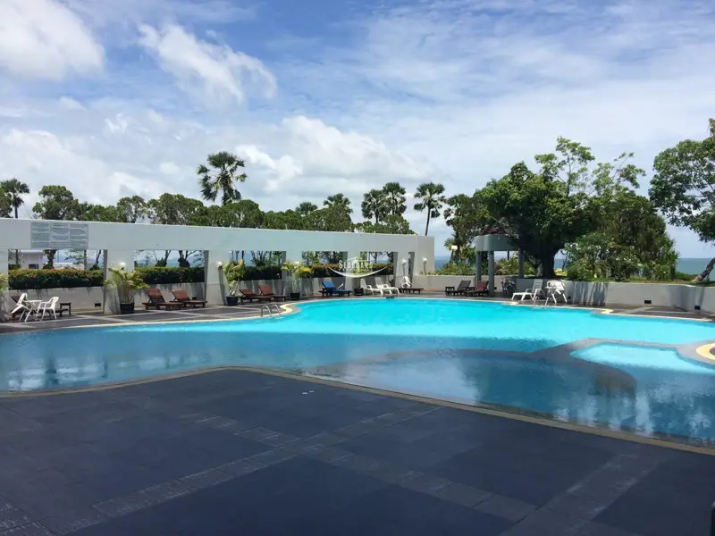 Swimming pool at Jomtien Plaza Condotel Beachfront 