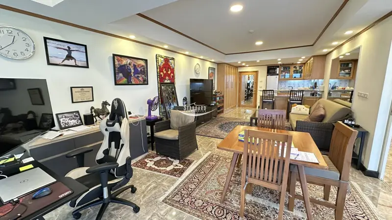 Jomtien Plaza Condo sale foreign ownership