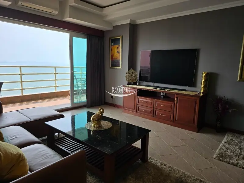 Beachside Condo Pattaya for sale in Jomtien