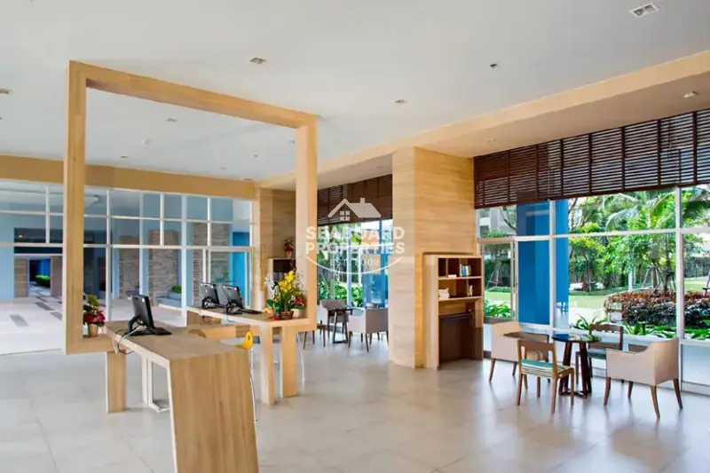 Lumpini Park Beach Condominium Jomtien - Resident Lobby & Reception Lounge