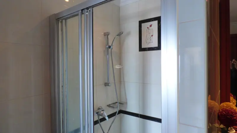 Bath Room in Jomtien for rent.