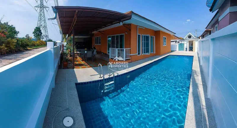 Private Pool House with 2 Bedrooms for Sale in Bangsaray Pattaya
