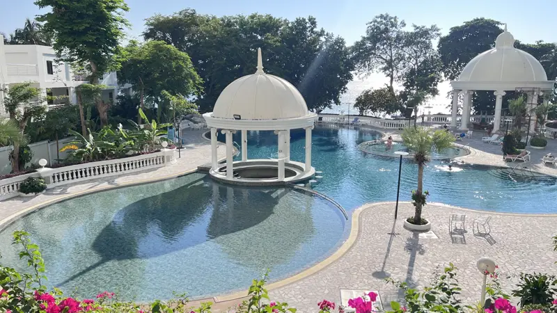 Park Beach Condominium For Rent  in Wongamat Beach