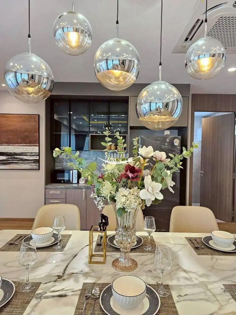 luxury-real-estate-pattaya-villa-interiors