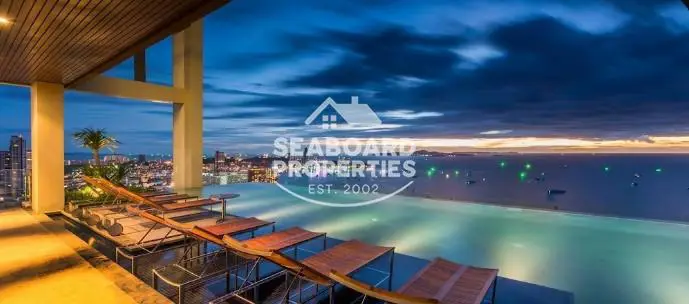 Centric Sea Pattaya Rooftop Infinity Pool Twilight View