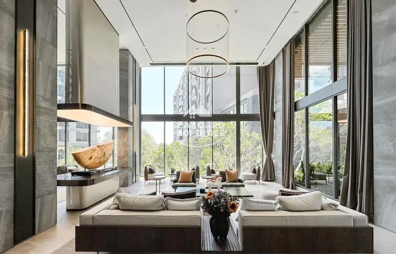 The Panora Estuaria - Spacious Living Room