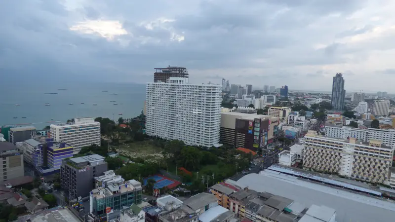 Beachfront Condo Pattaya View Talay 6